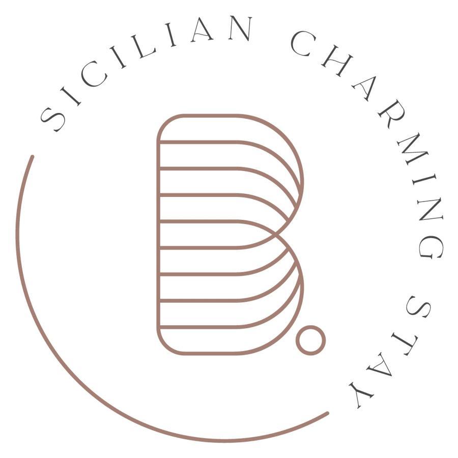 B Sicilian Charming Stay - Luxury Loft คาตาเนีย ภายนอก รูปภาพ