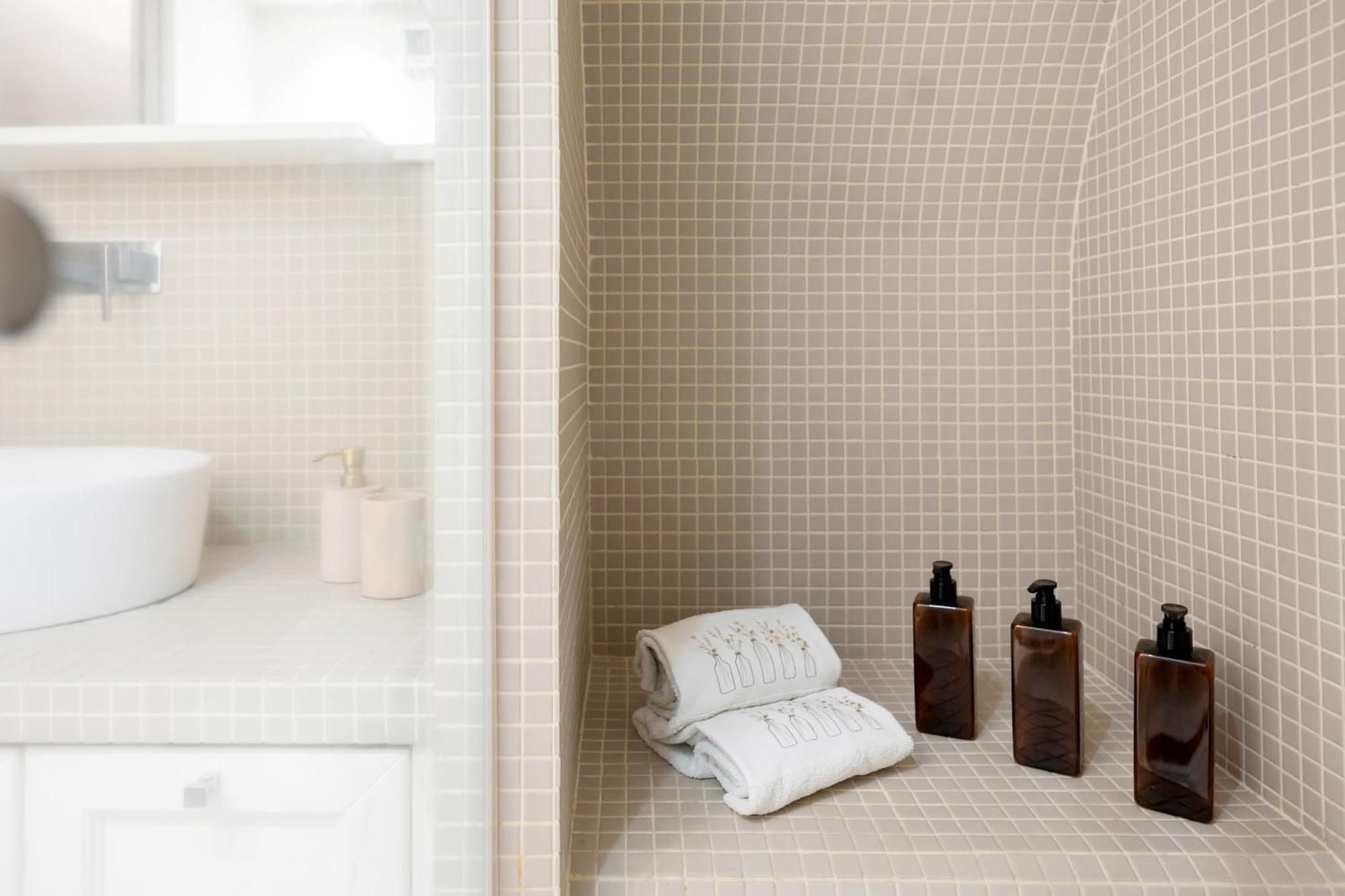B Sicilian Charming Stay - Luxury Loft คาตาเนีย ภายนอก รูปภาพ